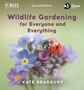 "Wildlife Gardening for Everyone and Everything", Marienkäfer auf violetter Blüte. Autor: Kate Bradbury.