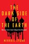 „The Dark Side of the Earth: How the Soviet Union Collapsed but Remained“ von Mikhail Zygar. Silhouette der Basilius-Kathedrale., Buch