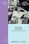 „No Time to Spare: Thinking About What Matters“ von Ursula K. Le Guin. Frau lehnt sich entspannt zurück., Buch