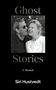 Text: "Ghost Stories: A Memoir" von Siri Hustvedt. Darunter ein Schwarz-Weiß-Foto eines lachenden Paares., Buch