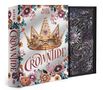 Text: "Alex Aster" und "CROWNTIDE". Goldene Krone, verziert mit lila Edelsteinen, umgeben von bunten Blumen.