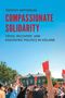 "Compassionate Solidarity: Crisis, Recovery, and Kincentric Politics in Iceland" von Timothy Heffernan. Menschen halten rote Karten hoch., Buch