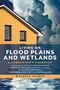 Maureen Gilmer: Living on Flood Plains and Wetlands, Buch