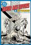 "Silver Age Covers & Stories" oben. Zwei Superhelden, die zur Rettung herbeieilen, während jemand um Hilfe ruft. Comic-Stil.