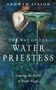 Annwyn Avalon: The Way of the Water Priestess, Buch