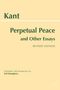 Text: "Kant, Perpetual Peace and Other Essays, Revised Edition, Translated, with Introduction, by Ted Humphrey." Beige Hintergrund.