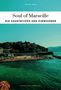 Titel: "Soul of Marseille: Die Geheimtipps der Einwohner." Küstenansicht der Stadt mit Strand und Häusern im Hintergrund., Buch