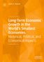 Der Titel lautet: "Long-Term Economic Growth in the World’s Smallest Economies". Hintergrund in orangenen Tönen., Buch