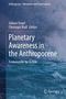 Buchtitel: "Planetary Awareness in the Anthropocene". Hintergrund: Meereswellen, blau-türkise Farbtöne., Buch