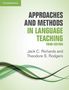 Titel: "Approaches and Methods in Language Teaching, Third Edition". Autoren: Jack C. Richards, Theodore S. Rodgers. Grüner Hintergrund mit geschwungenen Linien.
