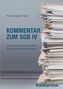 „KOMMENTAR ZUM SGB IV“ steht groß geschrieben. Ein Stapel Papierstapel ist rechts zu sehen.