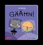 Text: "Ket & Keks GÄÄHN!"; Illustration von Katze und Keksfiguren auf Kissen, als wäre es eine Kindergeschichte., Buch
