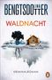 **Bengtsdotter**, **Waldnacht**, **Kriminalroman**. Illustration: Ein Haus und ein Baum spiegeln sich im Wasser., Buch