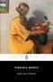 PENGUIN KLASSIKER. VIRGINIA WOOLF. MRS DALLOWAY. Eine Frau in Gelb arrangiert Blumen in einer Vase.