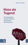 „Hass als Tugend“ von Günter Thomas. Ein rotes Stoppschild mit „ARRÊT ISRAEL“ beschmiert.
