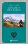 Titel: "Der Atem der Berge" von Susanne Münch. Ein Paar umarmt sich vor idyllischer Berglandschaft., Buch