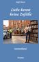 Buchtitel: "Liebe kennt keine Zufälle". Sammelband, Genre: Drama. Frau mit Gitarre vor Bücherregal, Szene auf Marktplatz., Buch