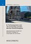 8. Fachsymposium zum Terroranschlag auf dem Berliner Breitscheidplatz. Gebäude mit zerstörtem Turm, sonniger Tag., Buch