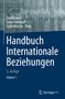 Handbuch Internationale Beziehungen, 2 Bücher