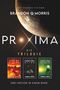 "PROXIMA - DIE TRILOGIE: Drei Bücher in einem Band." Oben ein Planet, unten drei Buchcover mit Titeln "Proxima Rising/Dying/Dreaming".