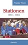 "Stationen 1940–1982" von Frieder Thom. Eine Gruppe Menschen in blauen Anzügen sitzt auf Tribünen., Buch
