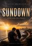 Text: "Tanja Wünsche SUNDOWN Wenn wir uns finden ROMANTIC THRILLER". Ein Paar steht an der Küste bei Sonnenuntergang., Buch