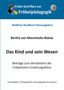 Text: "Das Kind und sein Wesen". Blaues Logo mit einer Person und geometrischen Formen oben., Buch