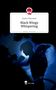 Text: "Jessica Niermann: Black Wings Whispering. story.one – Life is a story."  
Ein Rabe im Vordergrund, schwarze Silhouette einer Person., Buch
