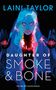 Laini Taylor: Daughter of Smoke and Bone, Buch