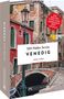 "500 Hidden Secrets Venedig" oben. "Die besten Tipps und Adressen der Locals" auf rotem Kreis. Bild einer venezianischen Straße., Buch