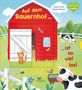 Text: "Auf dem Bauernhof... ist so viel los!" Illustration eines roten Stalls mit Tieren: Katz, Kuh, Biene, Schmetterling.