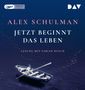 „Alex Schulman - Jetzt beginnt das Leben. Lesung mit Fabian Busch.“ Illustration: Kind in einem Ruderboot auf dunklem Wasser., MP3-CD