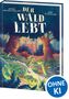 „Der Wald lebt. Rettet die Seeungeheuer!“ Ein Cartoon-Wald mit lachenden Bäumen und fröhlichen Tieren im Wasser., Buch