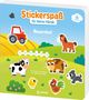 „Stickerspaß für kleine Hände“ und „Bauernhof“ stehen auf einem Kinderbuch mit Bauernhof-Stickern., Buch