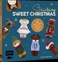 „Strickies SWEET CHRISTMAS“ oben in großen Buchstaben. Kuschelige Strickfiguren, z.B. Elch und Bär, auf blauem Hintergrund., Buch