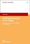 "Wirtschafts- und Sozialpolitik", "Arbeitsbeziehungen in der Pflege". Cover mit weißem und orangefarbenem Hintergrund., Buch