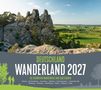 Deutschland Wanderland 2027. Die schönsten Wanderwege. Bild: Felsen, Bäume, Panorama einer grünen Landschaft.