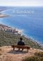Text: „Il Sindaco“, „R. Rothgaenger“. Ein Mann sitzt auf einer Bank und schaut auf eine Küstenlandschaft., Buch
