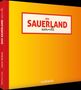 Auf gelbem Hintergrund steht "DAS SAUERLAND wimmelt" in einem weißen Kasten mit rotem Rand. Darunter "SILBERBURG"., Buch