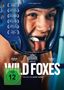 "WILD FOXES" groß, Film von Valéry Carnoy. Junge im blauen Helm streckt Zunge raus, FSK 12. Berliner Lorbeerkränze., DVD