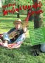 "Karl Knopf Spielend Ukulele lernen" steht in roter Schrift. Ein Mann mit Hut spielt in einer Hängematte Ukulele., Buch