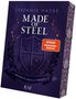"Stefanie Hasse, Made of Steel" steht groß auf einem dunkelblauen Buchcover mit einem Wappen und laurelartigen Verzierungen.