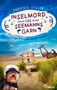 „Inselmord und Seemannsgarn“, „Siggi ermittelt weiter auf Sylt“. Ein Hund mit Mütze vor einem Strand mit Schildern und Möwen., Buch