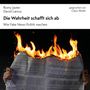 Ein brennendes Zeitungsblatt. Oben stehen Namen: Romy Jaster, David Lanius, "Die Wahrheit schafft sich ab"., 3 CDs