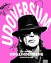 „UDOVERSUM. Die große Udo Lindenberg Ausstellung.“ Ein schwarz-weißes Porträt mit Hut auf pinkem Hintergrund., Buch