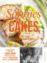 "Sophies Cakes. 96 Rezepte ohne Rezept. Sophie Dudemaine feiert das Jubiläum ihres Bestsellers – mehr als 2 Millionen verkaufte Exemplare!"  
Foto von Kuchen und Salat, Frau mit Schürze., Buch