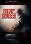 Freddy Krueger: Die Psychologie des Albtraums. Dunkles Schlafzimmer, Schattenfigur an der Wand, Bett mit Kissen, Lampe., Buch