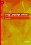Text: "Body Language in Film" und "Yang Yang". Gelbes und rotes Blattmuster, Logo links oben, Verlag rechts unten., Buch