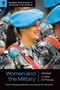 Text: "Women and Society Around the World", "Women and the Military", "Global Lives in Focus", "Ruth Margolies Beitler and Sarah M. Gerstein". Eine Frau in Uniform mit blauem Barett lächelt., Buch