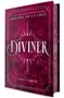 "Melissa de la Cruz. Diviner. Sequel to Sibylline." Purpurfarbenes Buchcover mit mystischen Symbolen und architektonischen Skizzen.